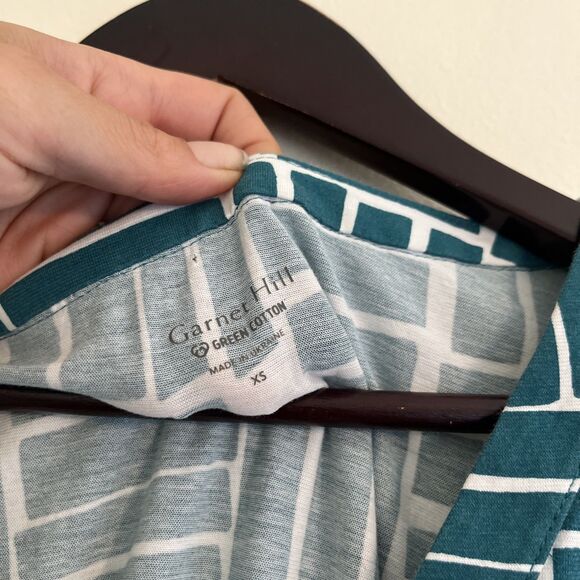 GARNET HILL Organic-Cotton Knit Henley Gown, Teal Geometric- XS - Picture 5 of 9